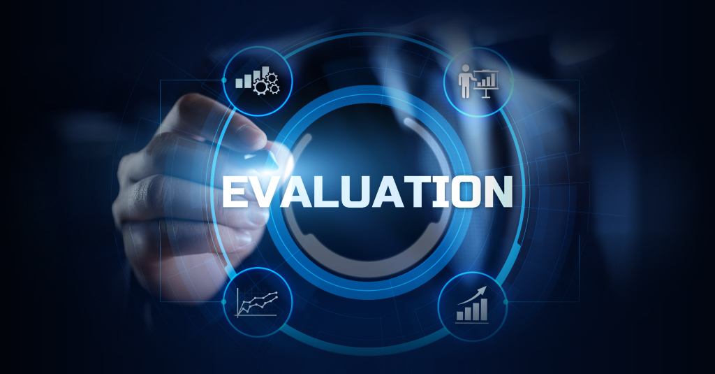 Diagram illustrating the stages and types of data used in performance-focused evaluation for learning interventions.